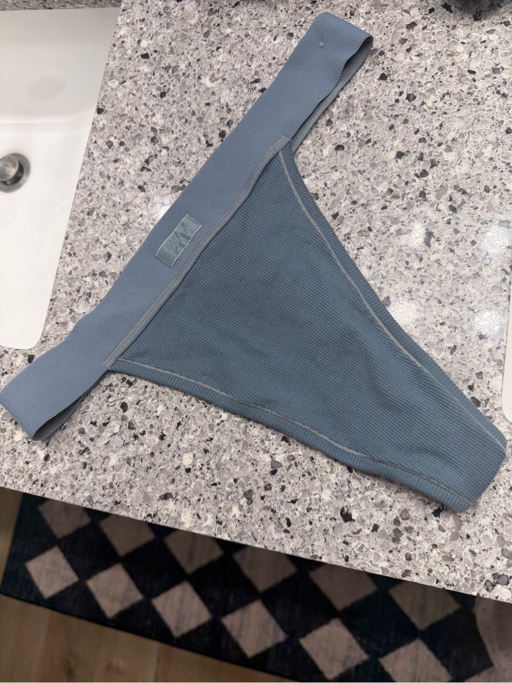 SKIMS Ribbed Low-Rise Thong - Slate
